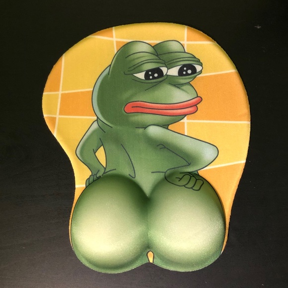 Meme Other - 🐸 PEPE BUTT FROG COMPUTER MOUSEPAD 🐸